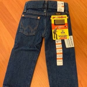 Toddler boy wrangler jeans 2T -NWT